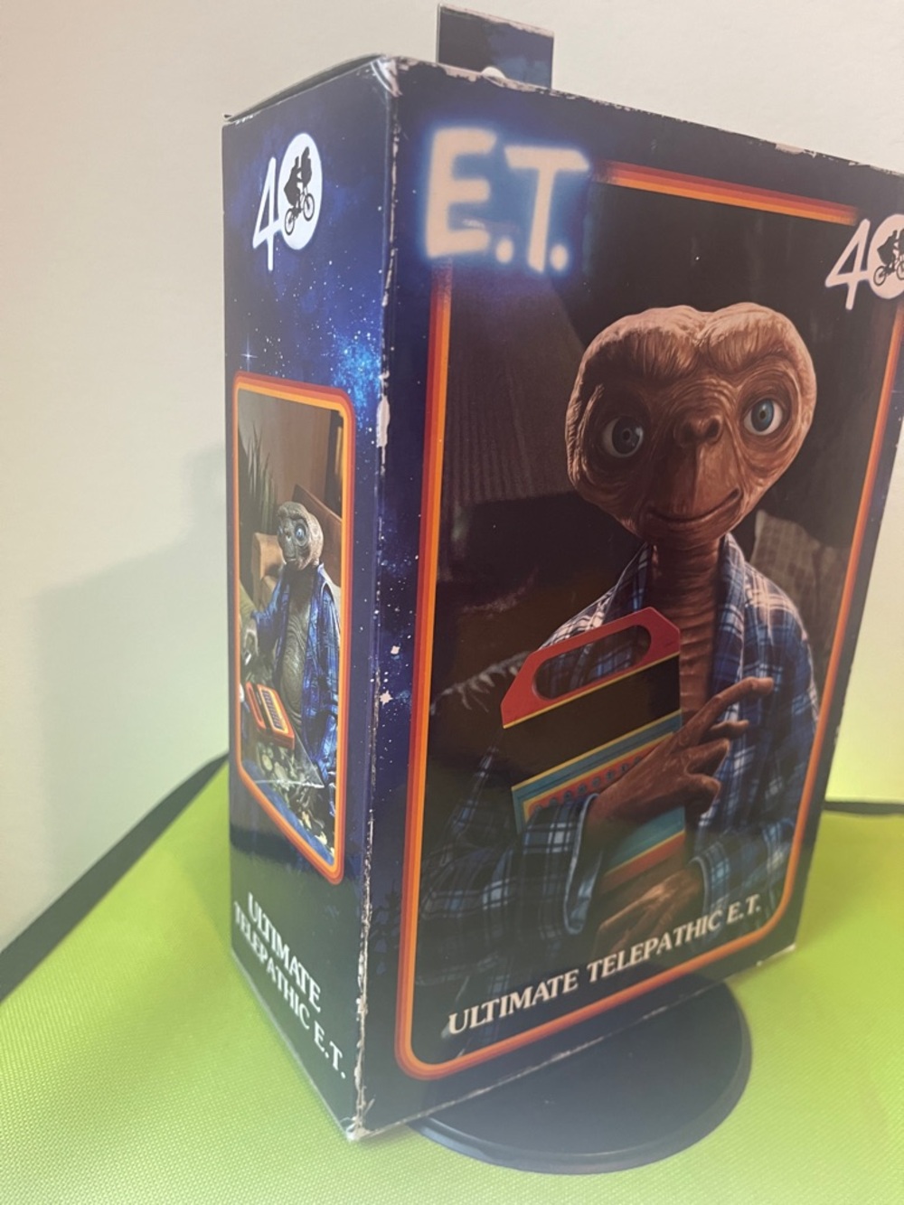 E.T. Ultimate Telepathic 40th Anniversary - Picture 7 of 14